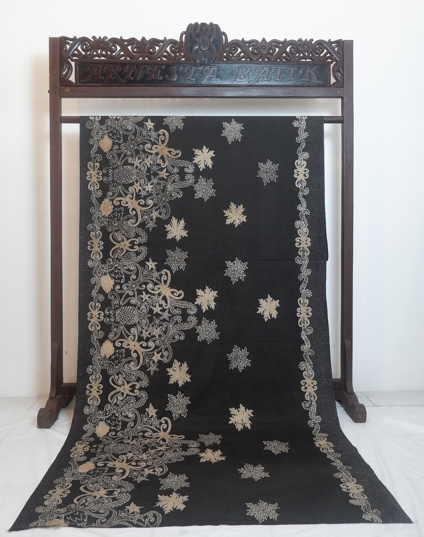 Kain batik batik tulis katun premium pewarna alam motif Mujur Benua Agrinusa